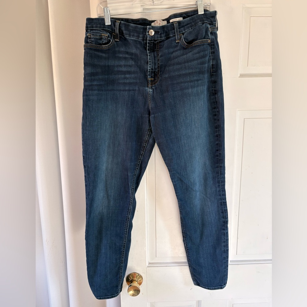 7 For All Mankind Women's Ankle Jeans in Dark Blue